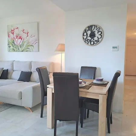 Noctua Valle Golf 015 Daire Estepona
